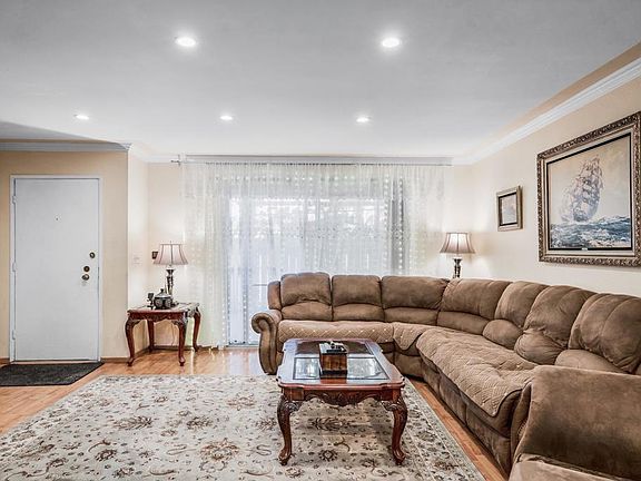 4th image of 1381 Partridge Ave