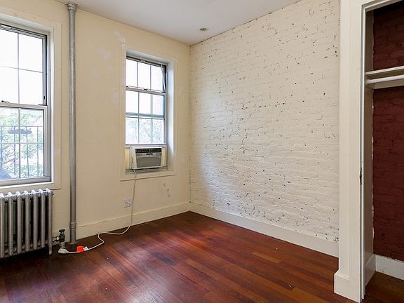 2nd image of 117 S 4th St APT 6A