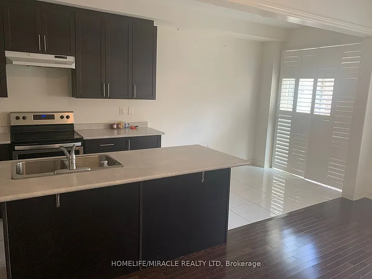 38 Adventura Rd — Photo 3