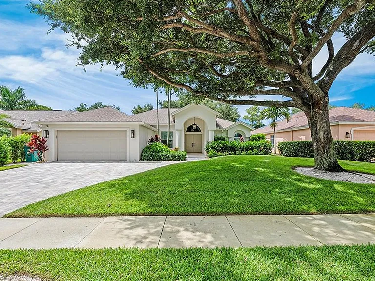 1507 Vintage Ln — Photo 49