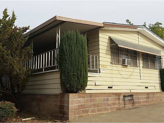 3rd image of 3878 Oak Ave