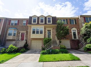 8425 Millwood Dr, Springfield, VA 22152
