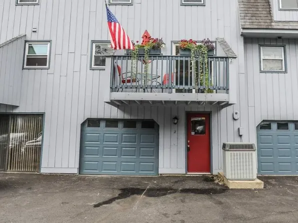 2 Bluestone Dr #2, Nashua, NH 03060
