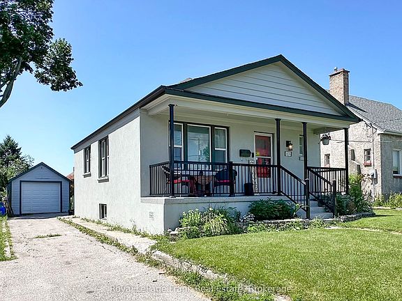 2nd image of 1074 Simcoe St S
