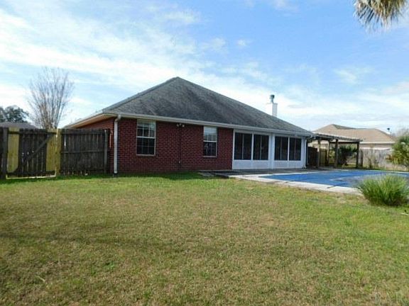 3rd image of 4258 Essex Terrace Cir