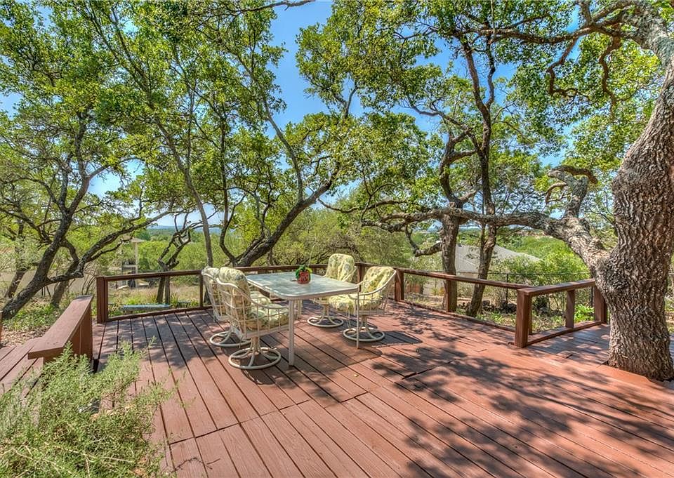1st image of 20211 Highland Lake Dr