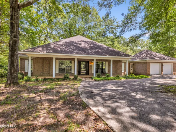 23512 Success Rd, Saucier, MS 39574