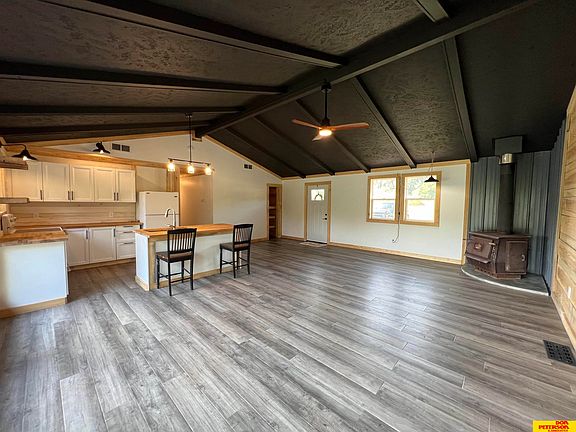 4th image of 720 Boulevard St Lot 32