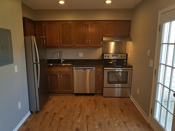 Kitchen with stainless steel appliances throughout!