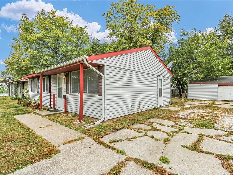 1306 Ellis Dr — Photo 20