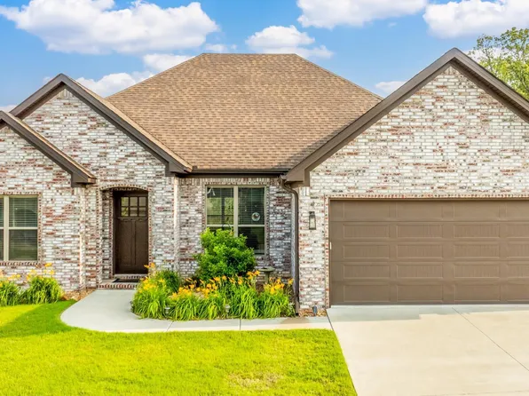 9832 Oak Forest Ln, Sherwood, AR 72120