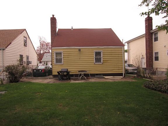 3rd image of 13232 158th St