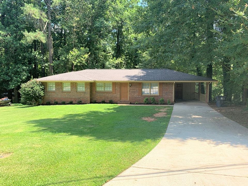 1st image of 5 Elaine Dr