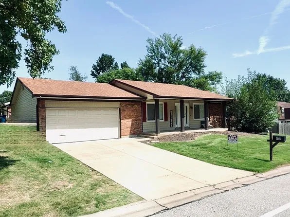 400 Sutters Mill Rd, Saint Peters, MO 63376