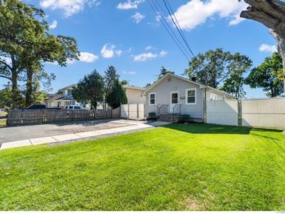 57 Smith Street, Amityville, NY, 11701