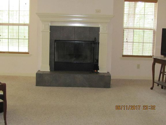 3rd image of 4118 Leisure Lakes Dr