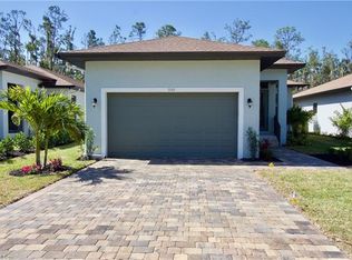 3140 Woodside Ave, Naples, FL 34112