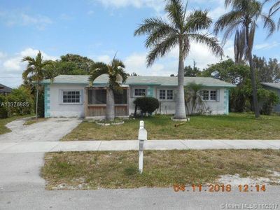 421 NE 39th St, Pompano Beach, FL, 33064