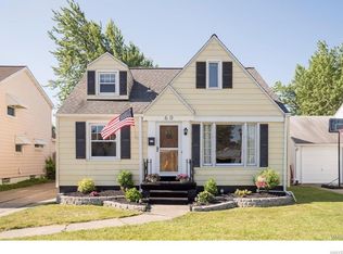 60 Sunnydale Dr, Tonawanda, NY 14150