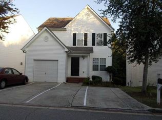 437 Village Bluff Dr, Lawrenceville, GA
