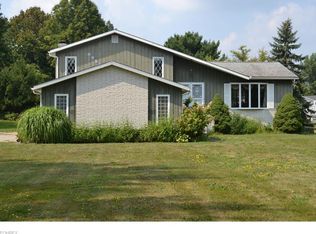 9650 Shepard Rd, Macedonia, OH 44056