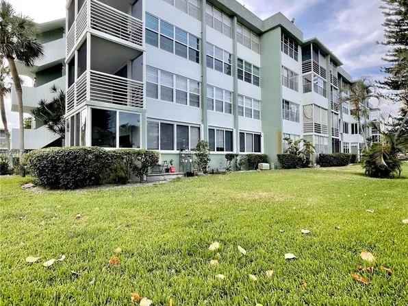 2751 Taft St APT 107, Hollywood, FL 33020