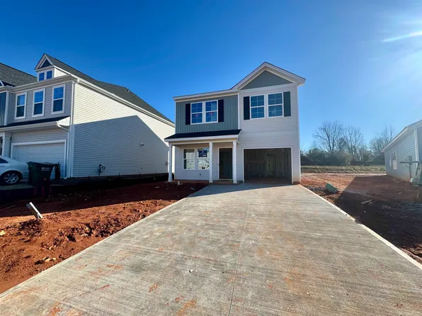 12042 Lansbury Dr, Inman, SC 29349
