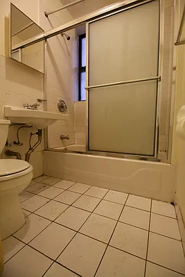 Rented by Rudd Group LTD | media 22