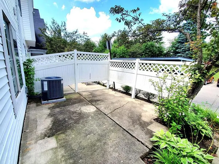 30346 Nantucket Dr #86 — Photo 5
