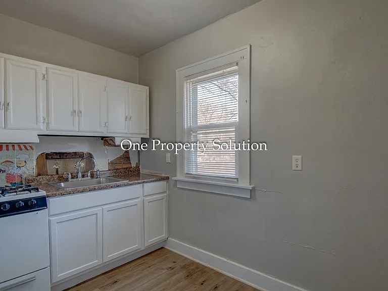 6831 Jackson Ave #3 — Photo 1