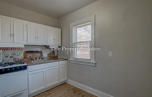 6831 Jackson Ave #3 Photo 1