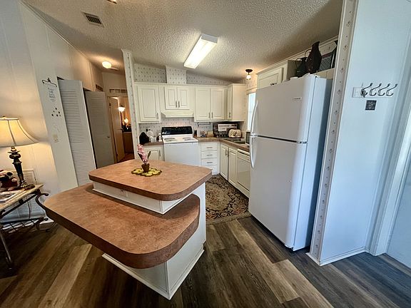 3rd image of 2550 State Road 580 Lot 416