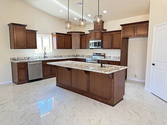 3rd image of 12164 E 35th Pl