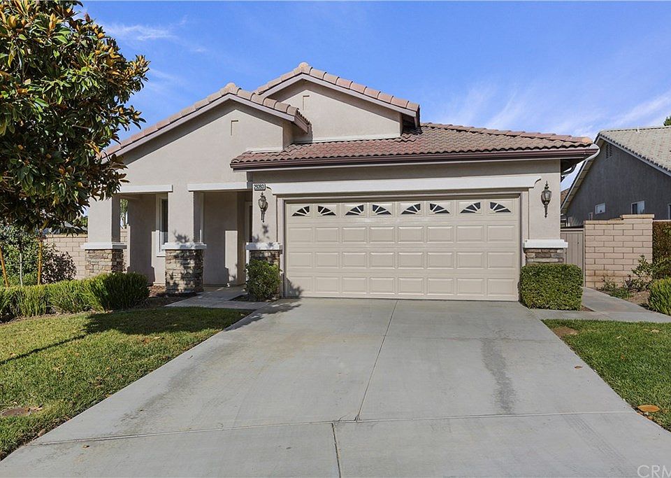 1st image of 29393 Honneywood Dr