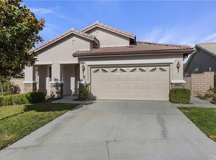 29393 Honneywood Dr, Menifee, CA 92584