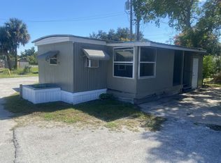 19 Circle Dr #17, Mount Dora, FL 32757