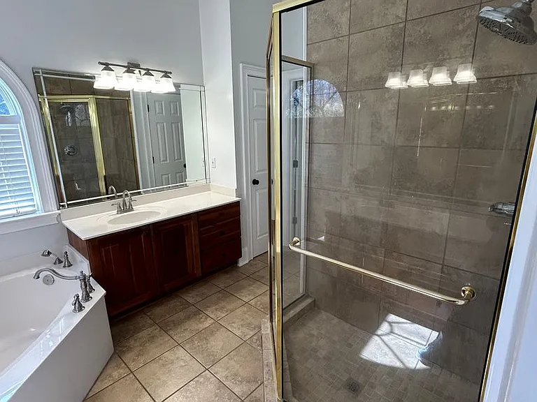 216 Rollingwood Cir NW — Photo 21