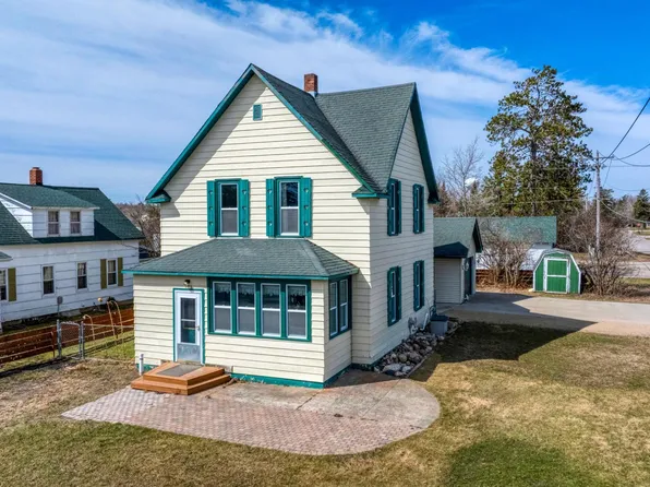 103 Red Lake Ave SW, Bagley, MN 56621