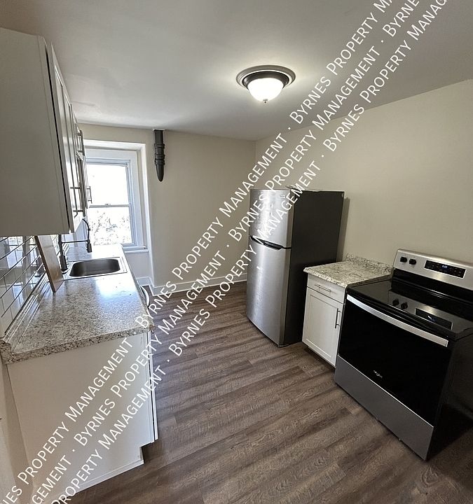 1st image of 213 Providence St #3A