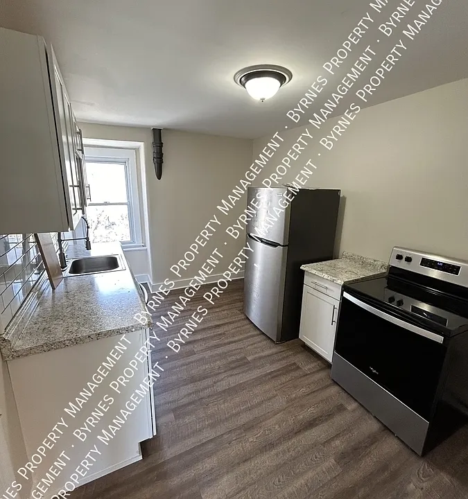 213 Providence St #3A