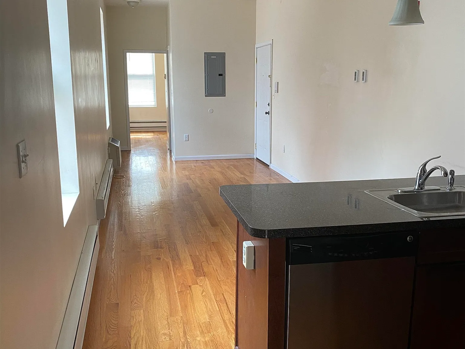 Apartment, Hoboken, NJ, 07030 — Photo 4