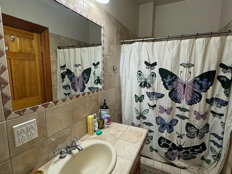 634 NE 28th Ave — Photo 39