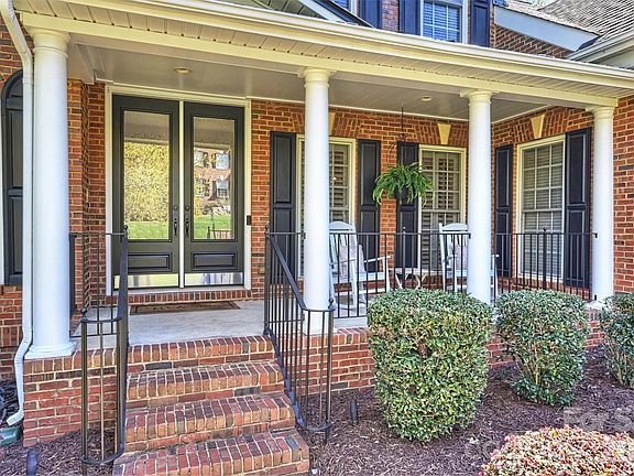 2nd image of 9621 Baileywick Rd