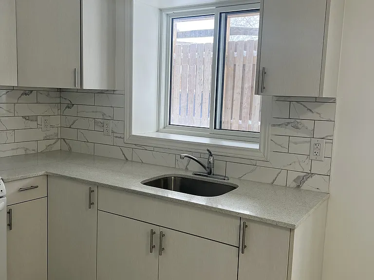630 Cummings Ave — Photo 237