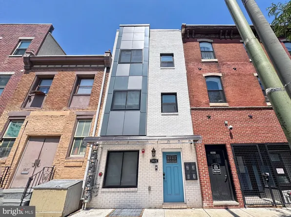 3825 Lancaster Ave, Philadelphia, PA