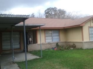 1111 Fresa Rd, Pasadena, TX 77502