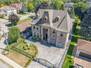 63 Walmer Rd, Richmond Hill, ON L4C3W9