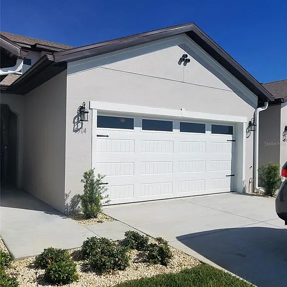 8504 Magnificent Ln — Photo 1