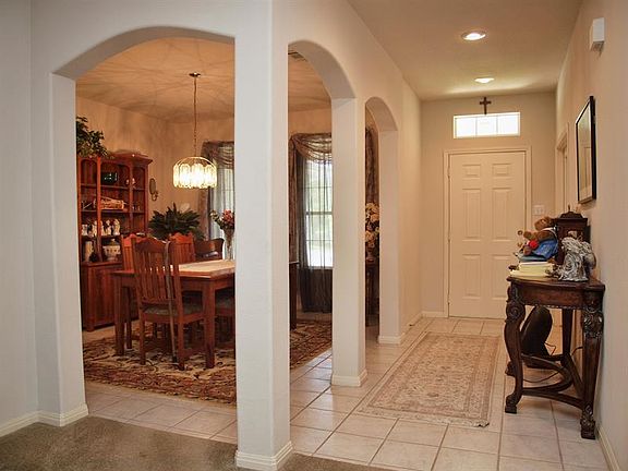 5th image of 311 Meadow Oaks Dr