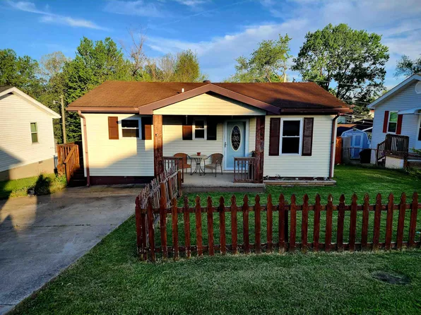 1206 Cumberland Ave, Flatwoods, KY 41139